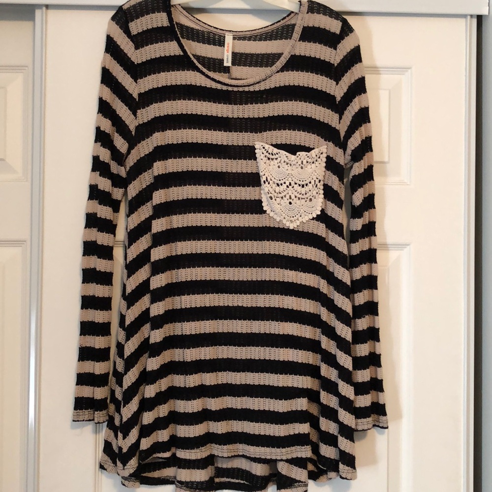 Lightweight knit striped sweater